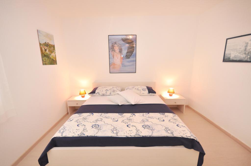 Apartments Zorka Leko Omiš Quarto foto