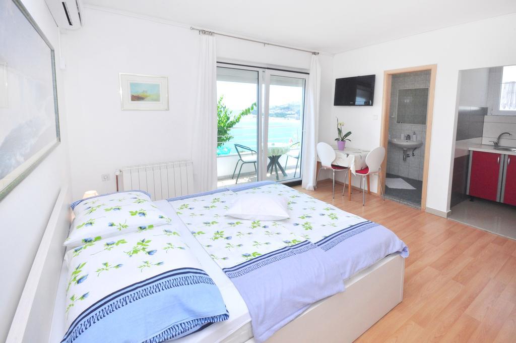 Apartments Zorka Leko Omiš Quarto foto